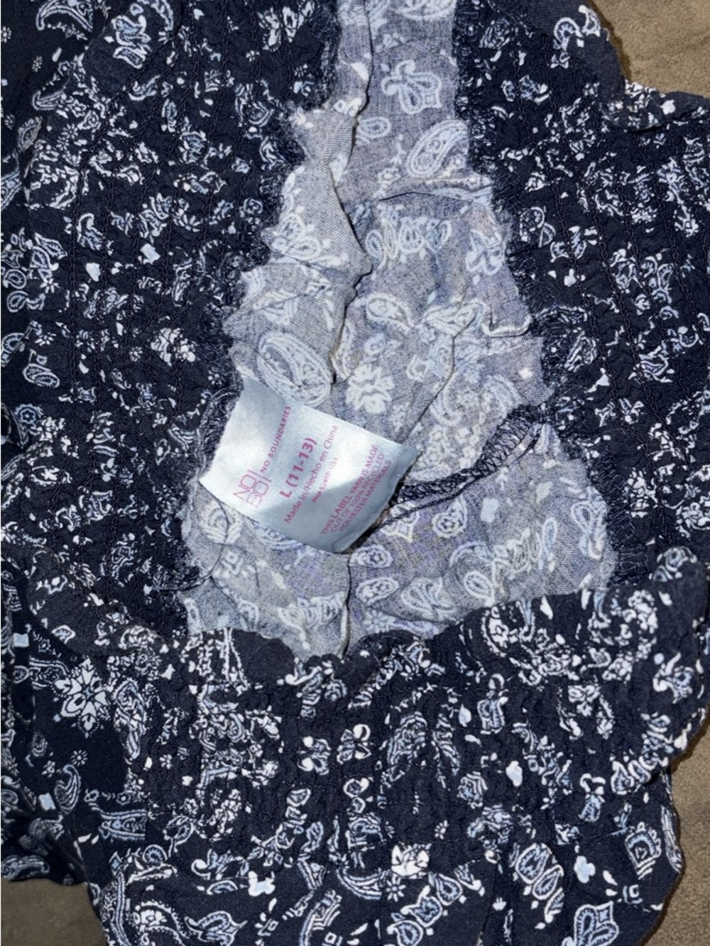 Clothing bundle - Picture 4 of 9